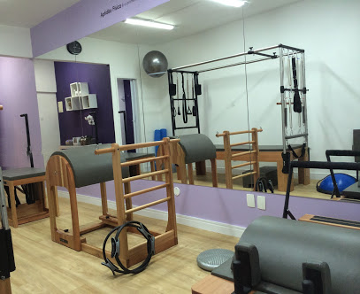 Gluck-Pilates-Physical-Therapy